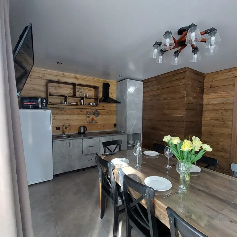 4-комнатный Дом