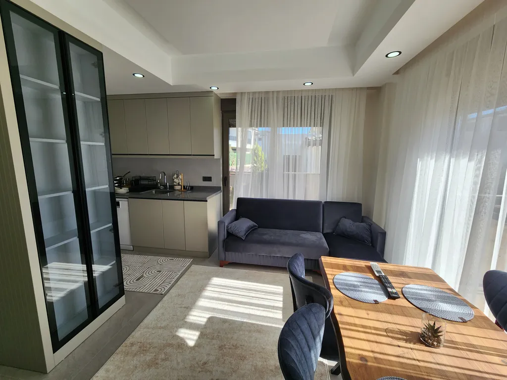 Квартира в комплексе с бассейном недалеко от пляжа