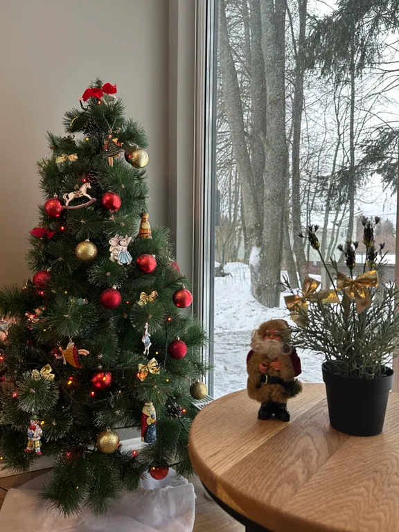 Коттедж Домик Хирви уютный коттедж на отдельном участке с вековыми деревьями — Москва