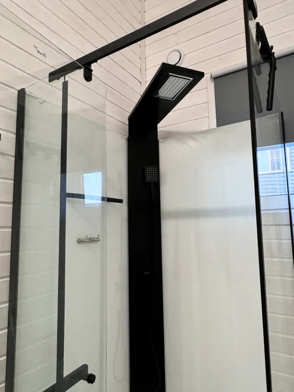 Уютный дом с сауной, в стиле барнхаус, недалеко от реки