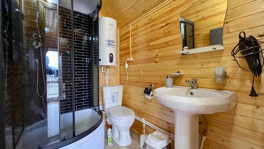 Коттедж Домик для дружной компании друзей — Архыз