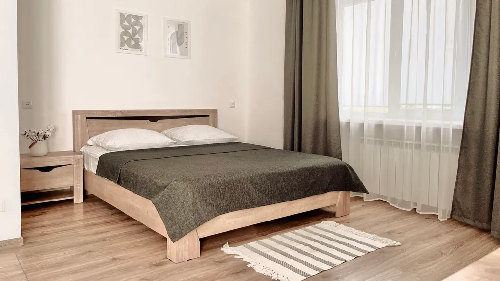 Квартира Стильная студия в центре города — аренда посуточно в Донецк