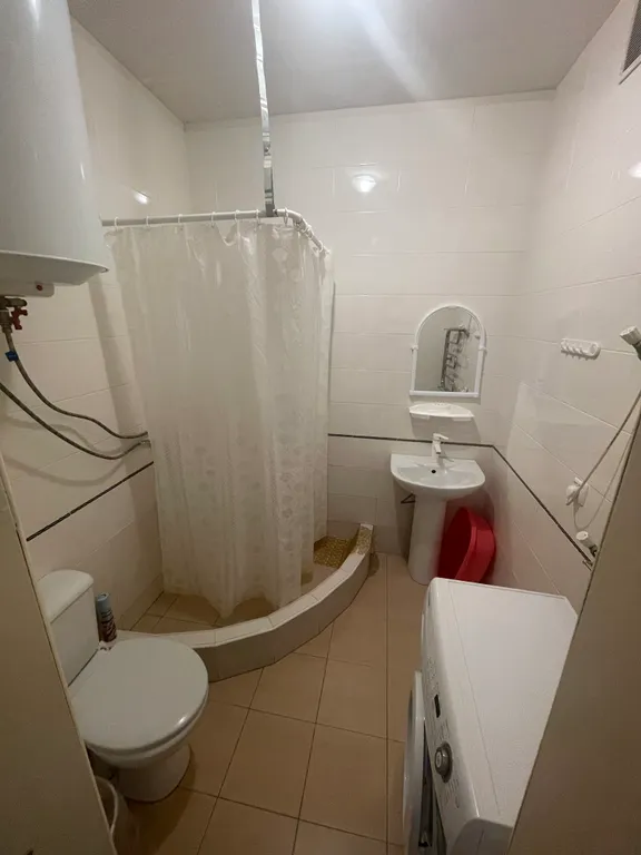 Часть дома на набережной