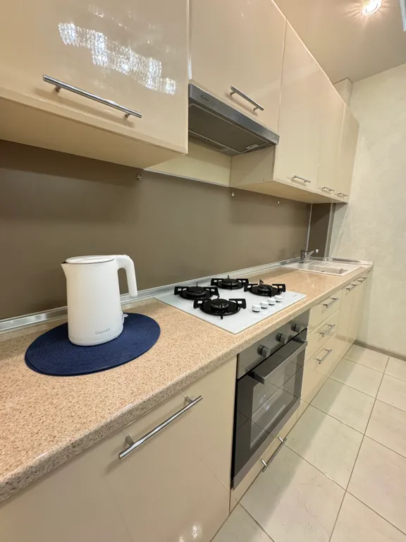 Новая студия вблизи с источниками в микрорайоне « курортный»