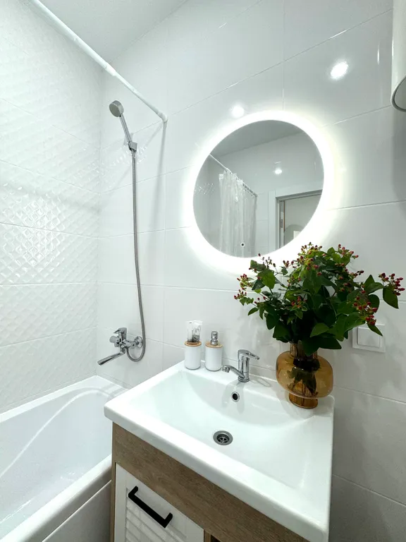 Скандинавская квартира с панорамным видом на город