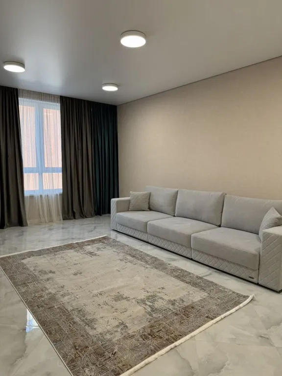 Квартира с ремонтом в элитной новостройке