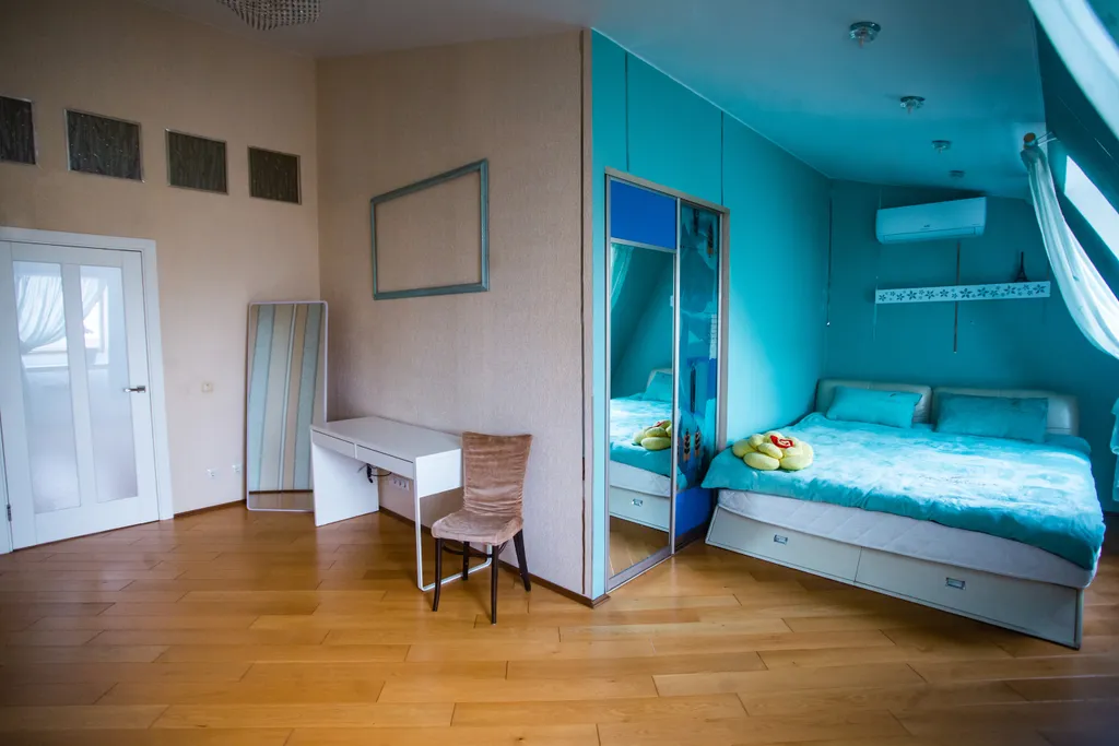 Где начинался город, с видом на море