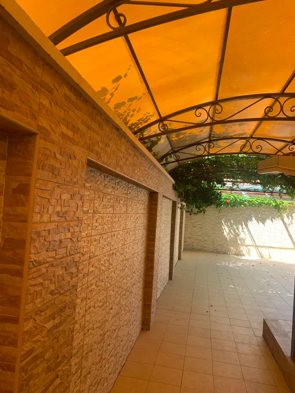 Уютная студия со своим закрытым двориком