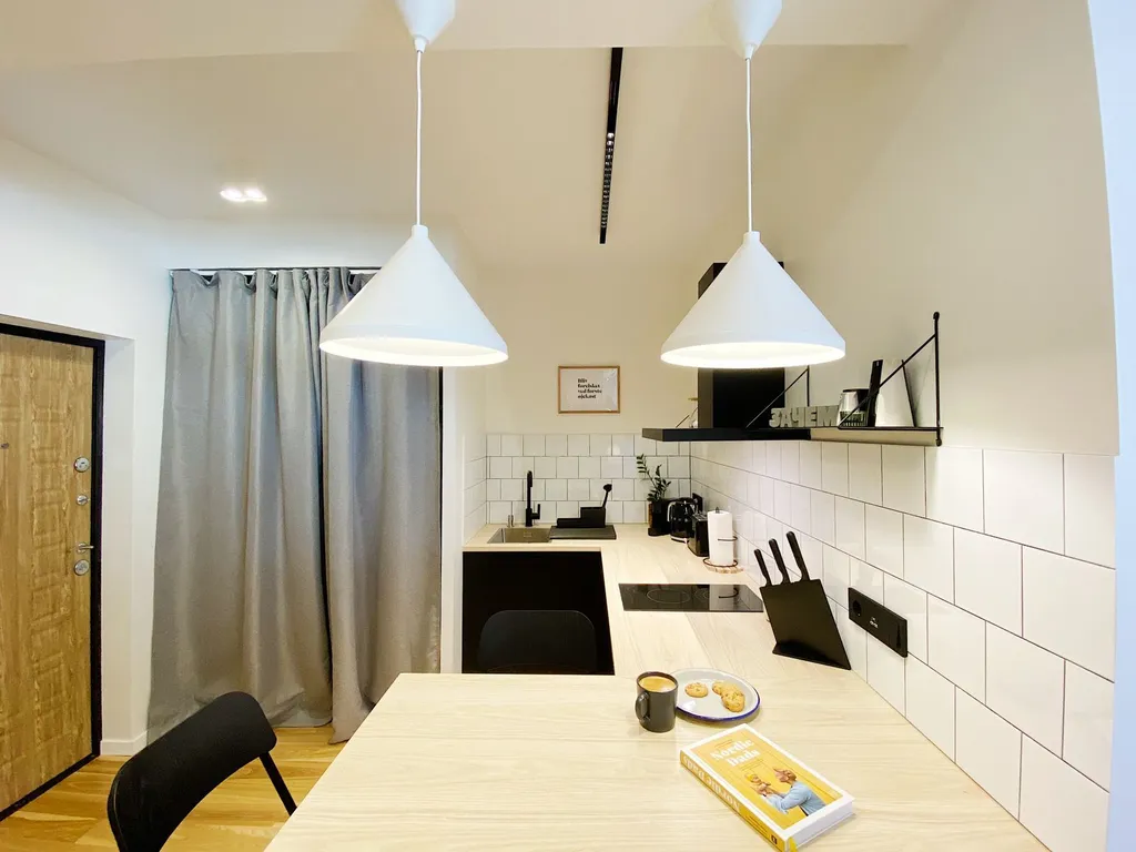 Апартамент с балконом и видом на горы