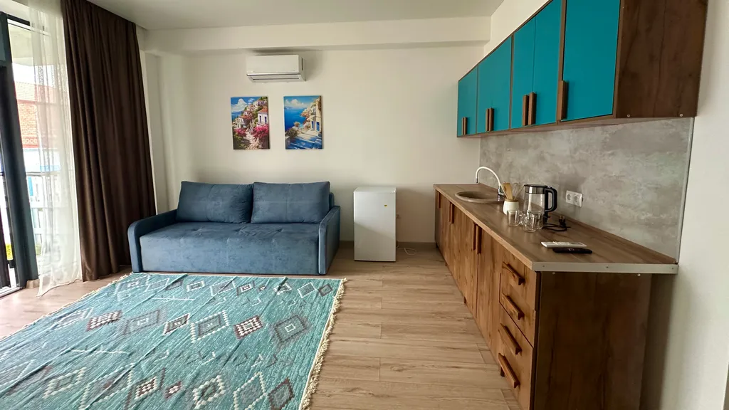 Полулюкс с патио