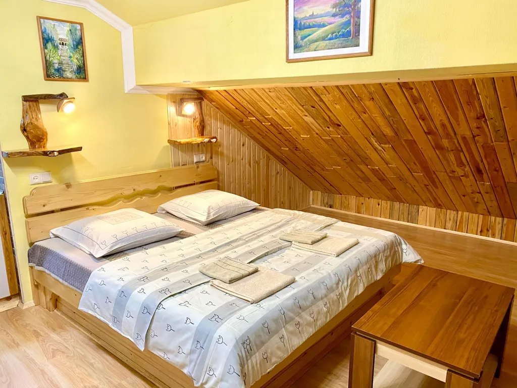 Апартаменты-студио с видом на озеро для 2 гостей на озере Дривяты