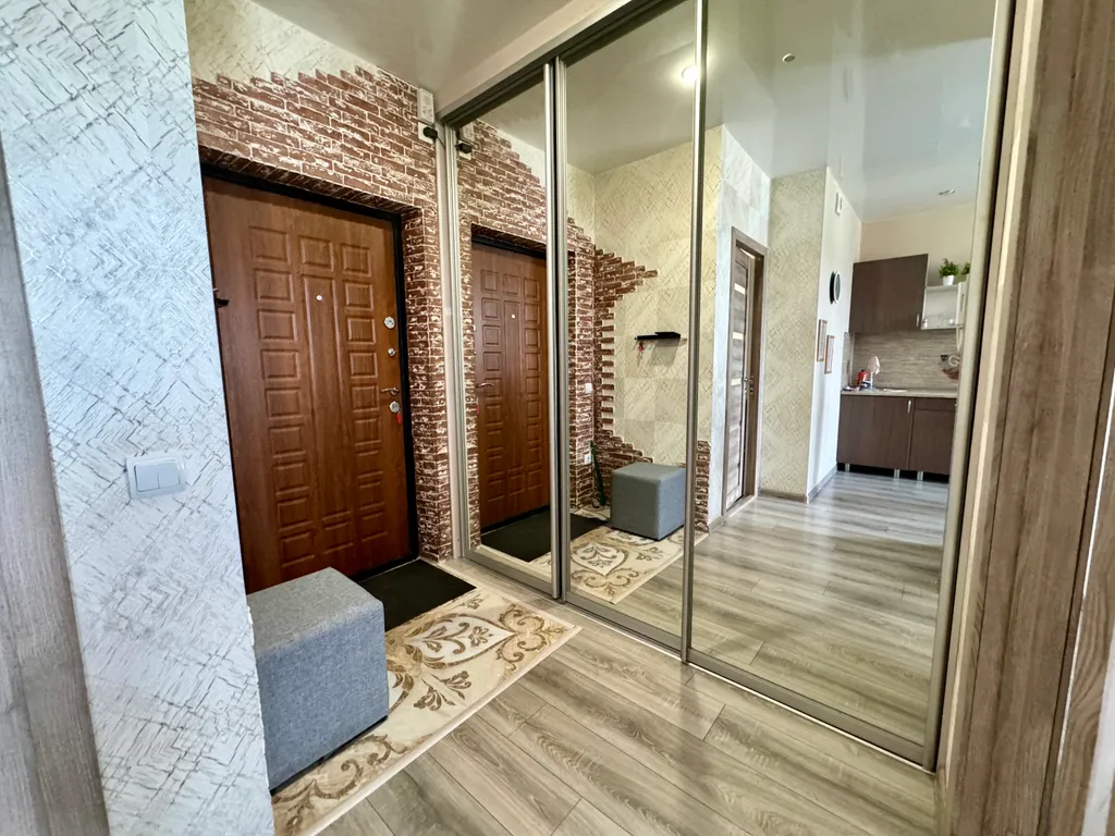 Светлая, чистая просторная квартира