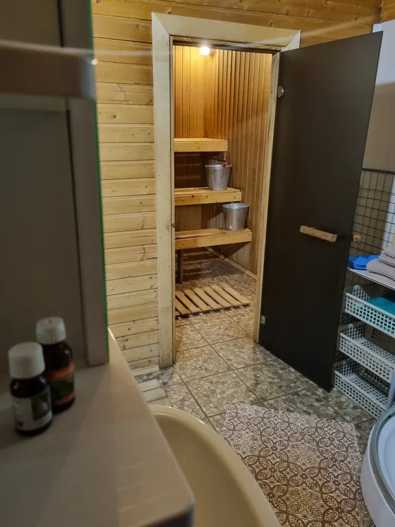 Дом с баней на дровах