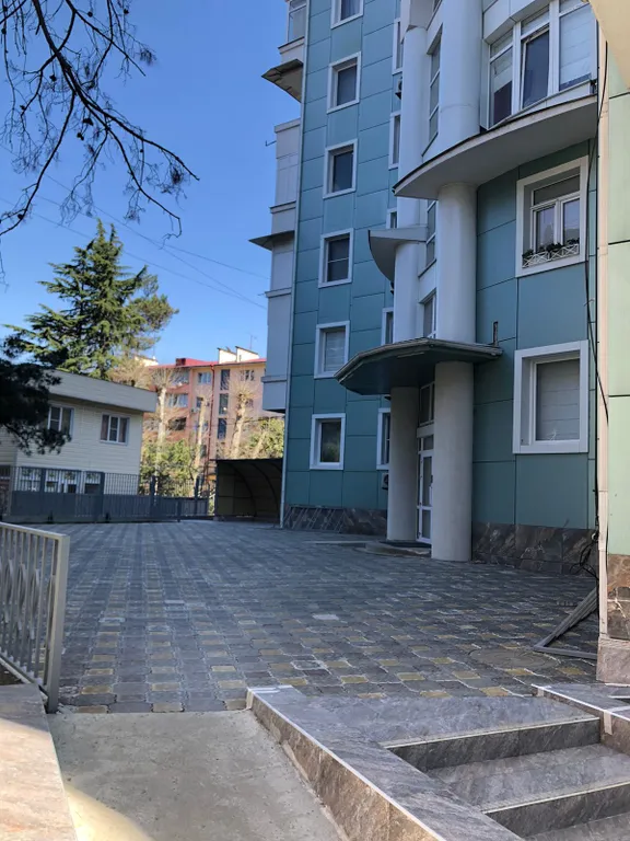 Квартира Квартира в доме комфорт-класса в центре — Адлер