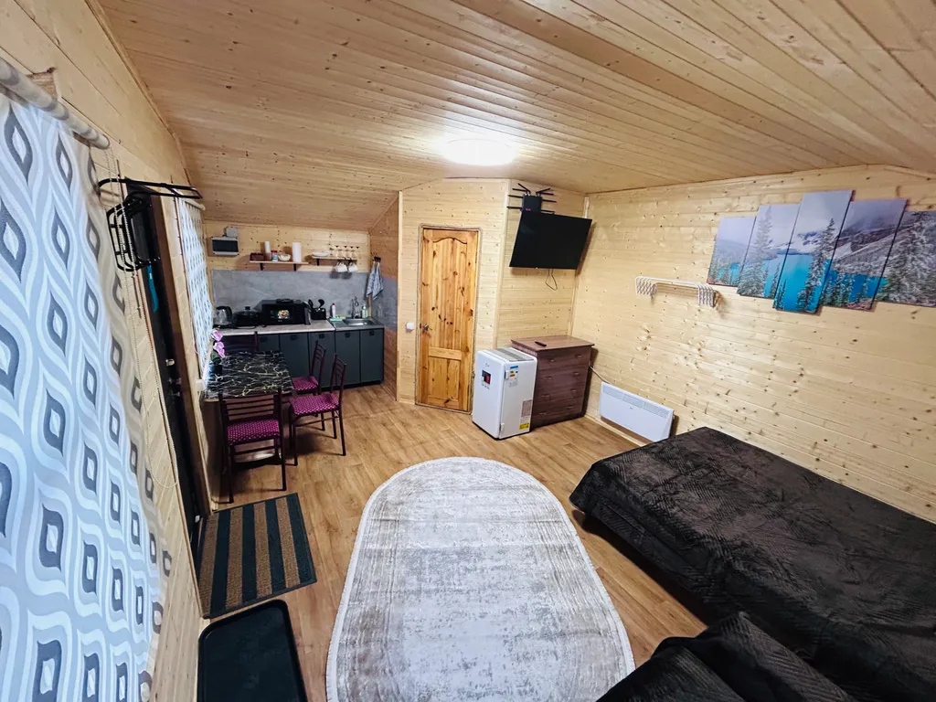 Новый деревянный домик