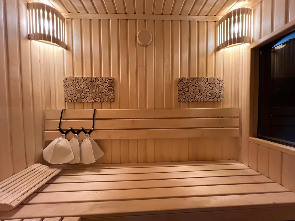 Домик с сауной и теплым бассейном в Новороссийске|ТеремШато