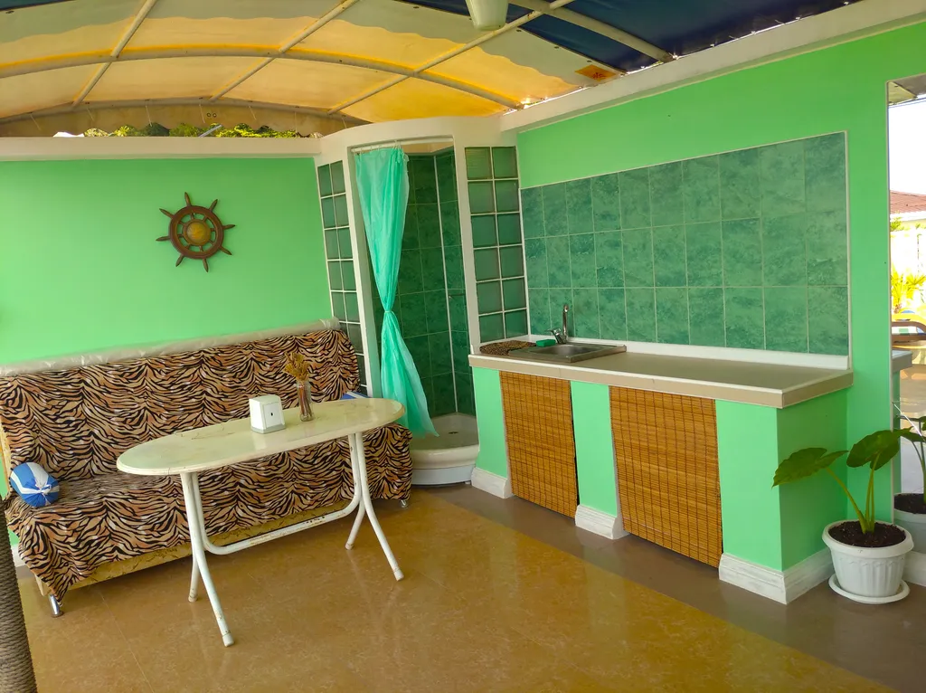 Панорамный 2х уровневый номер с зоной отдыха