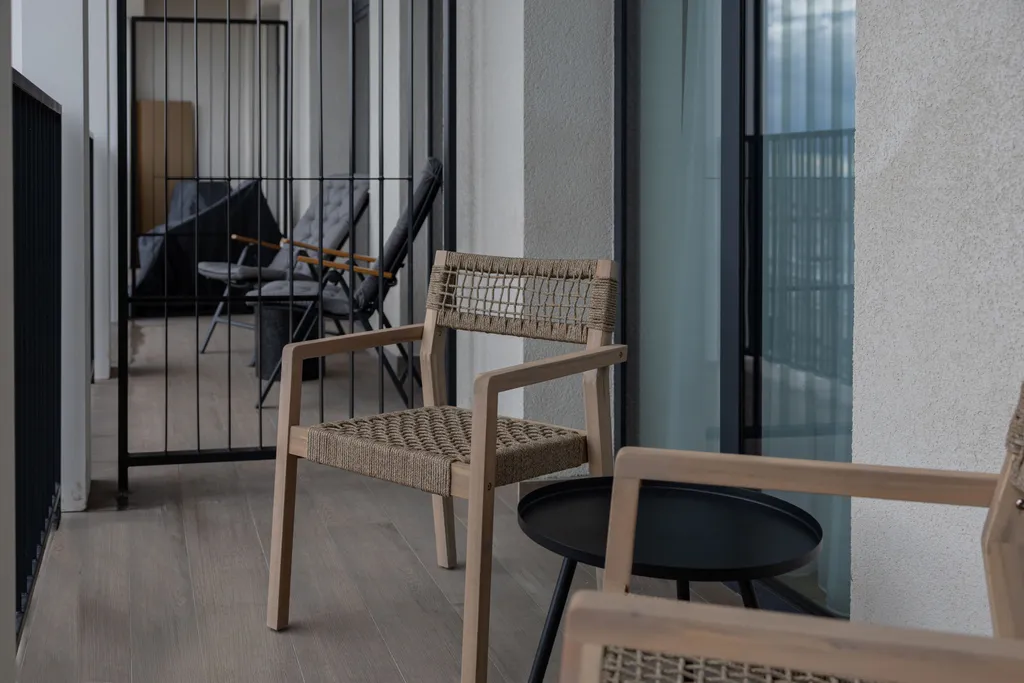 Амбер Аальтo с панорамным видом на море