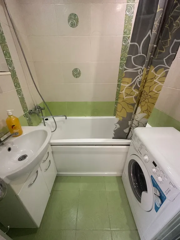 Трехкомнатная квартира в близи с историческим городом