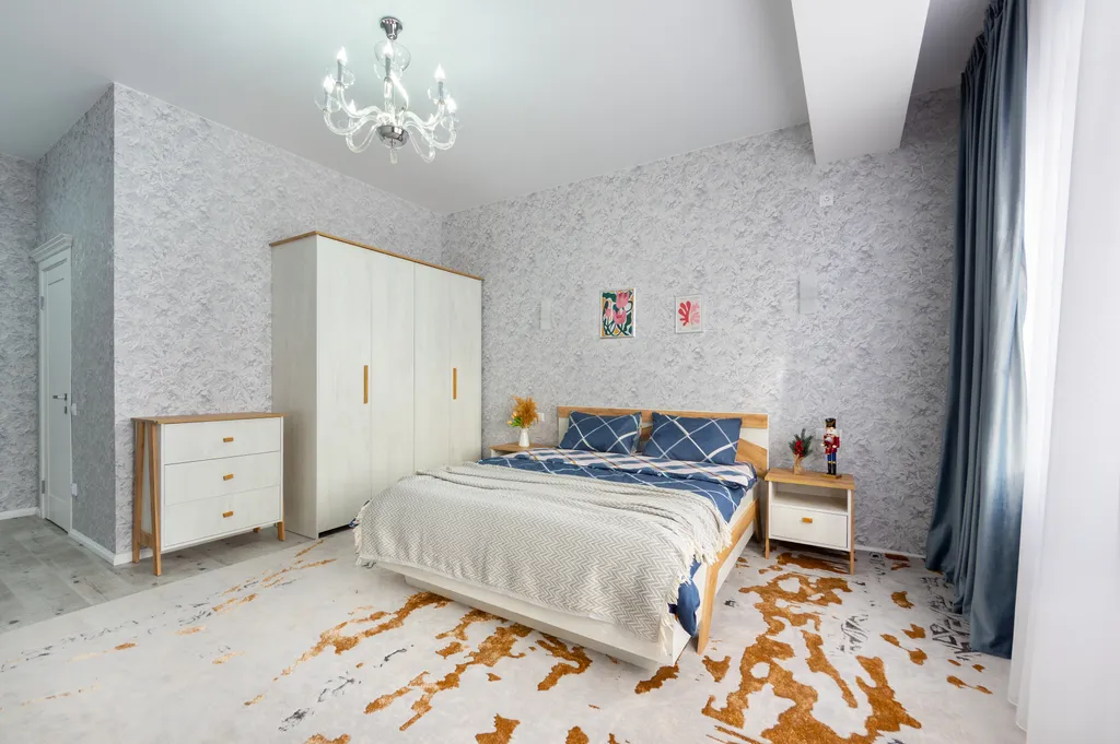 Просторная квартира с видом на горы в центре