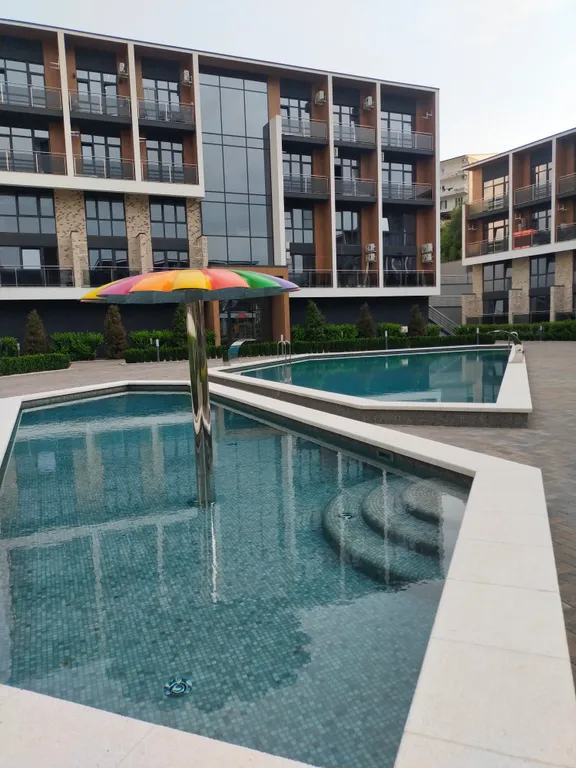 Квартира у моря с бассейном