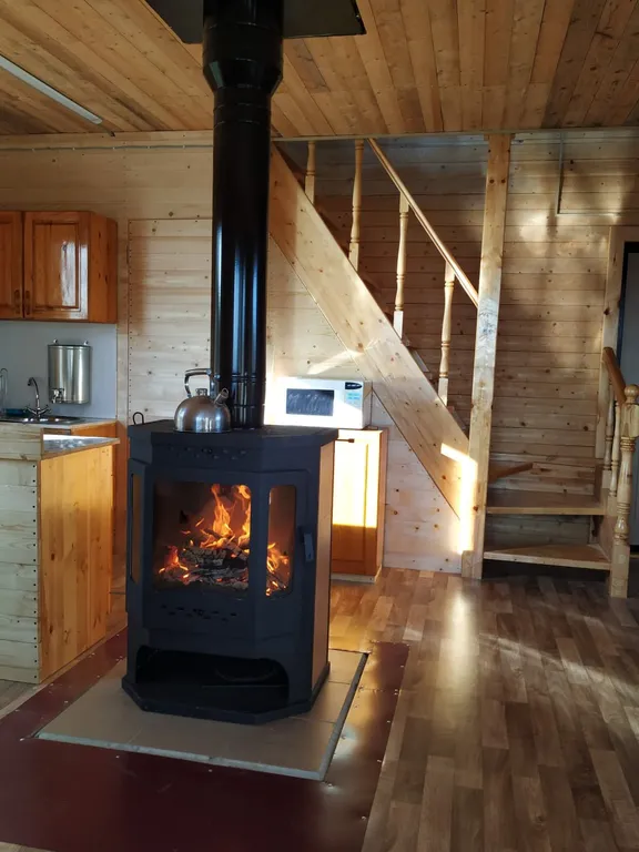 Домик на берегу залива Ладожского озера