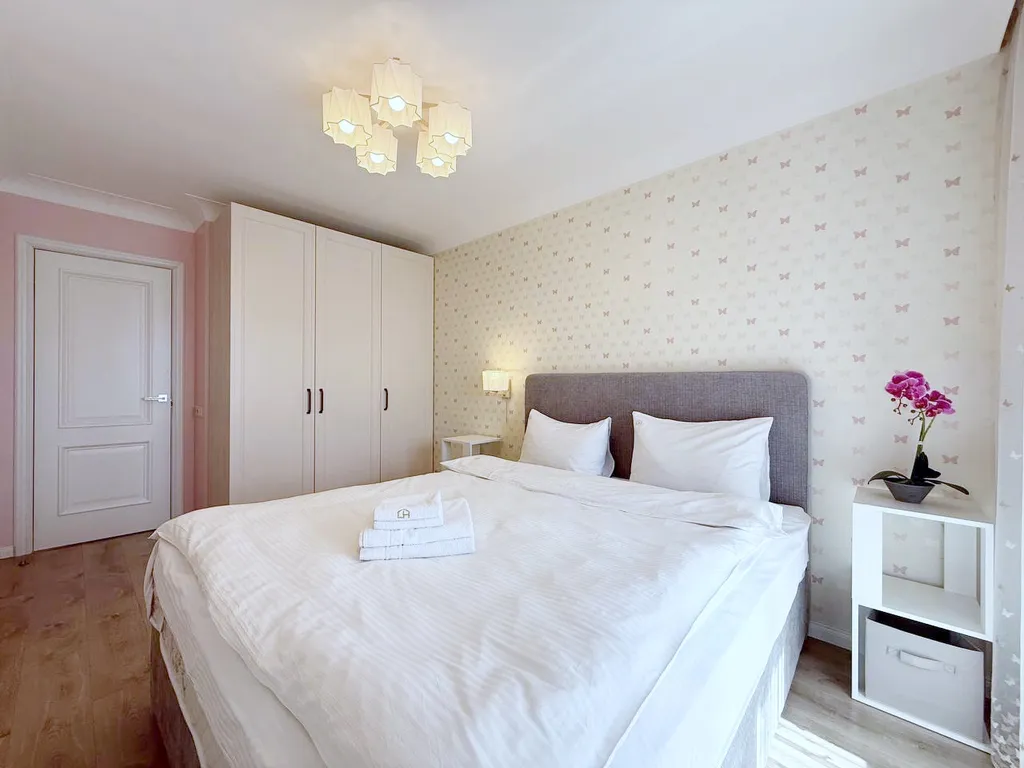 Квартира Апартаменты 4-комнатные с видом на реку — Минск