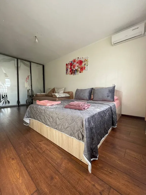 Красивая квартира рядом с Кардиологическим центром — аренда посуточно в Пенза