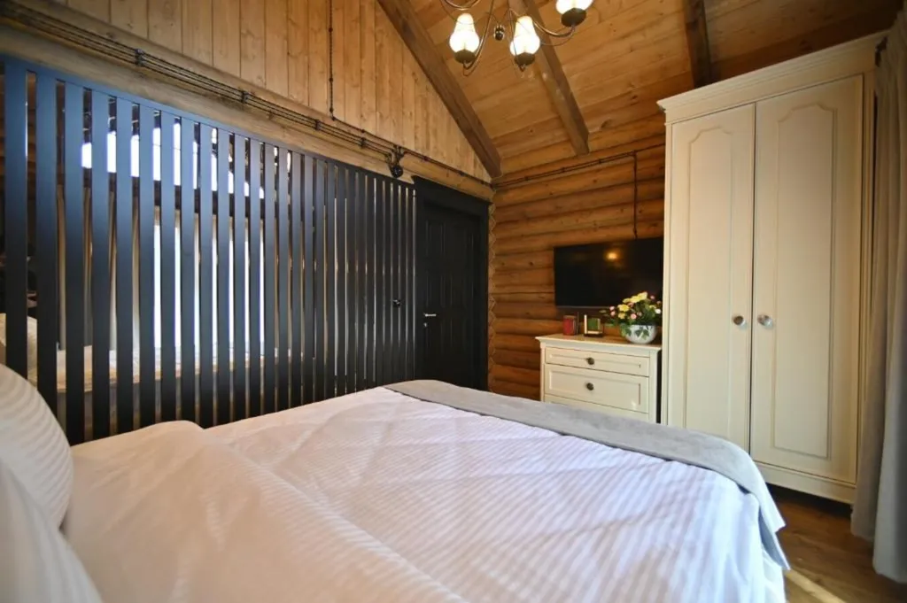 5-комнатный Дом