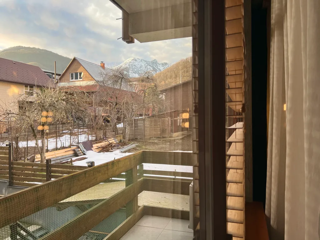 Большая уютная квартира в центре Красной Поляны