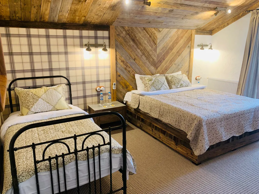 6-комнатный Дом