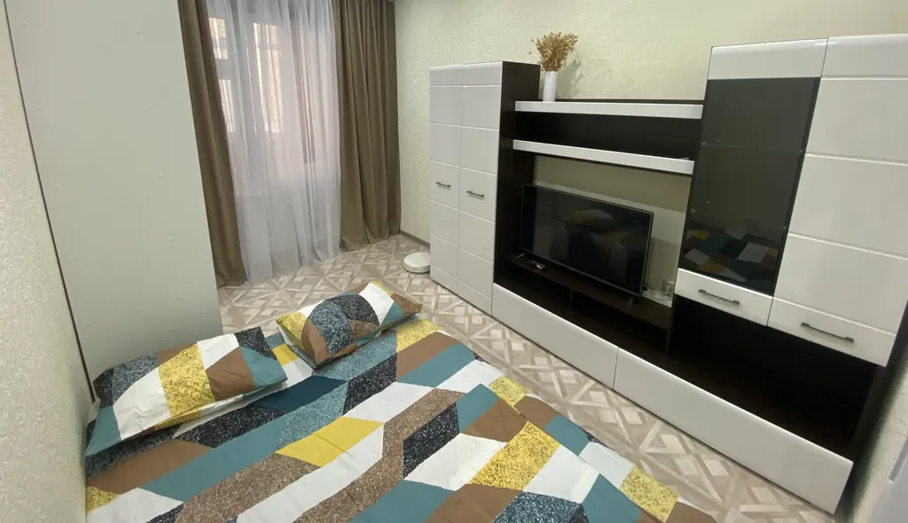 Уютная теплая квартира — аренда посуточно в Мегион