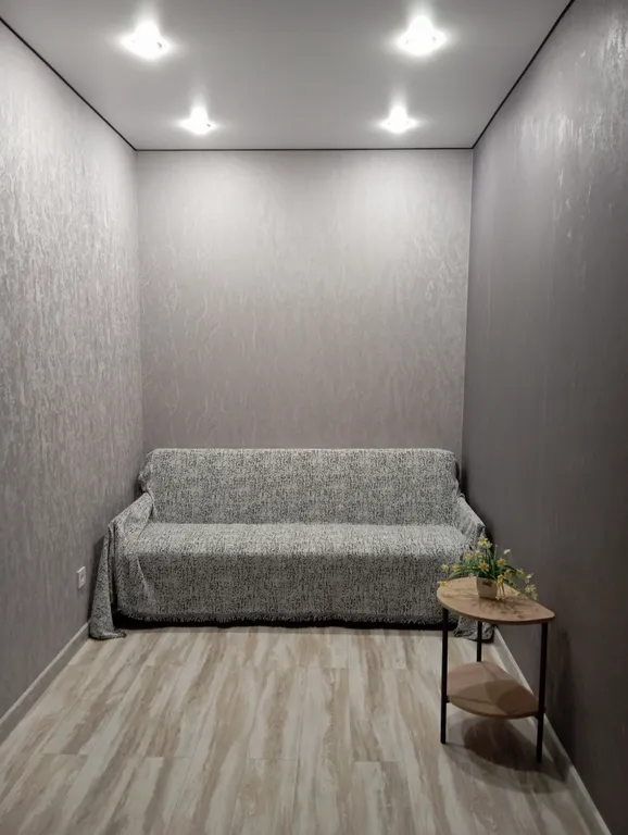 Тихая квартира с современным ремонтом на въезде в город