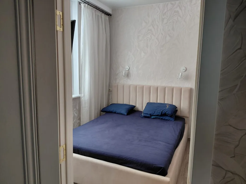 Двухкомнатная квартира возле набережной