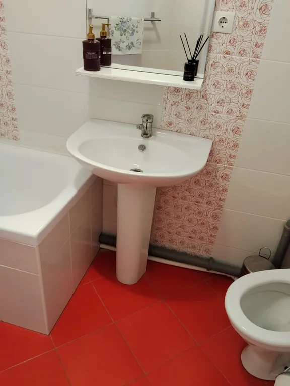 Дом замок с видом на море и горы