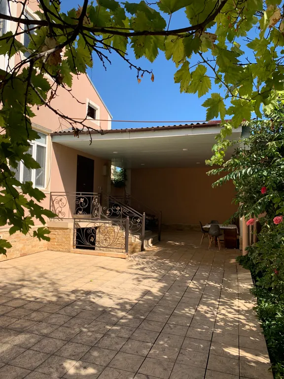 Коттедж Дом в центре города — Дербент