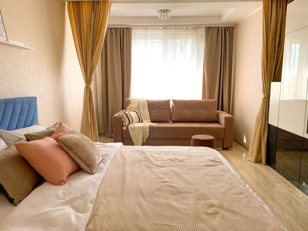 Свободна на ваши даты! Чистая и уютная однушка. Приезжайте в гости!