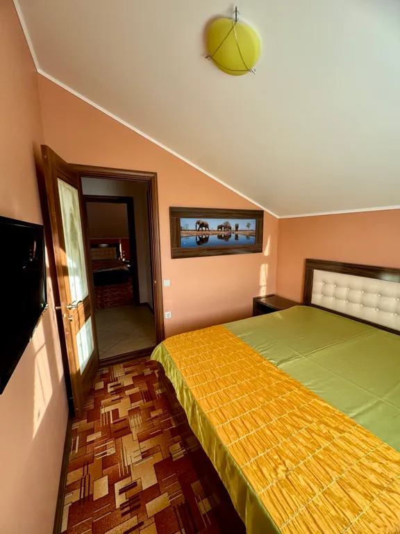 Дом на море с бассейном