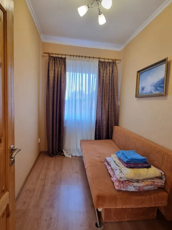 Уютная квартира в центре Пионерского на 6 человек