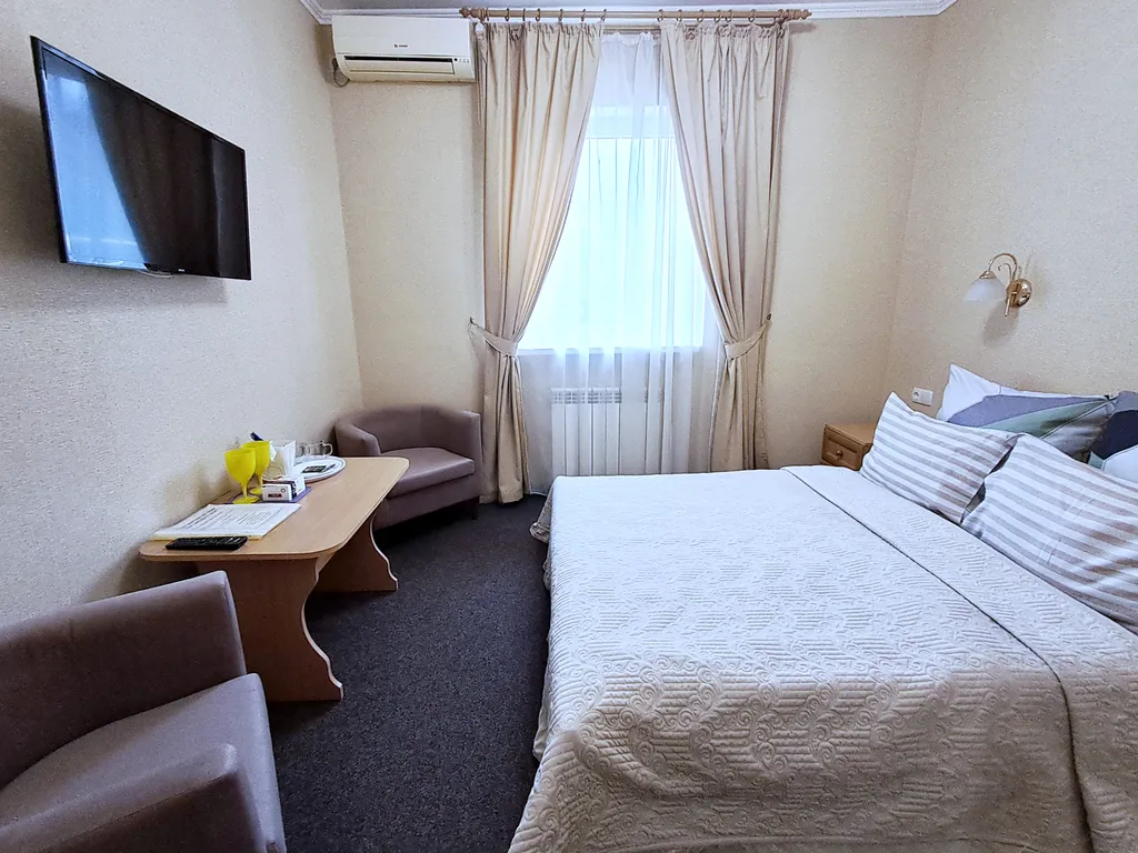 Квартира Номер в сердце города.Главный пр-т Азовский-2 мин.Набережная,пляж-5мин — аренда посуточно в Бердянск