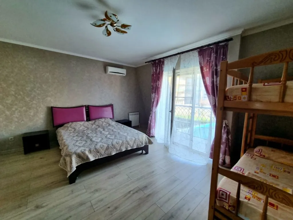 Таунхаус с двориком 7.1