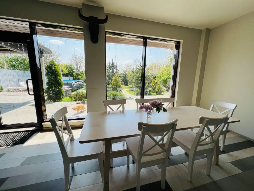 Коттедж Вилла на берегу реки Кубань с бассейном, баней, банным чаном — Елизаветинская