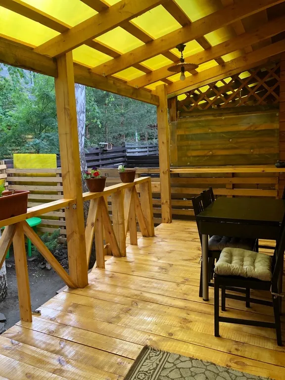 Семейное бунгало на Банном Гостевой