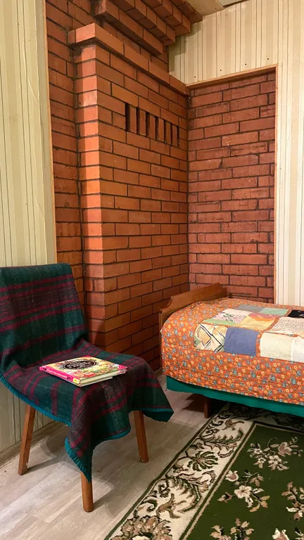 Уютный дом у озера