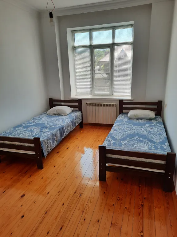 Большой дом с видом на море и на лес