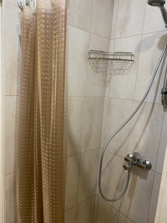 Квартира Квартира Уютная студия рядом с морем, бассейн, парковка — Адлер