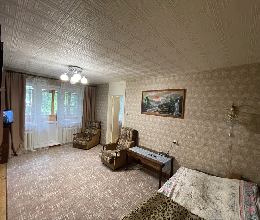 Уютная и светлая квартира от собственника — аренда посуточно в Псков