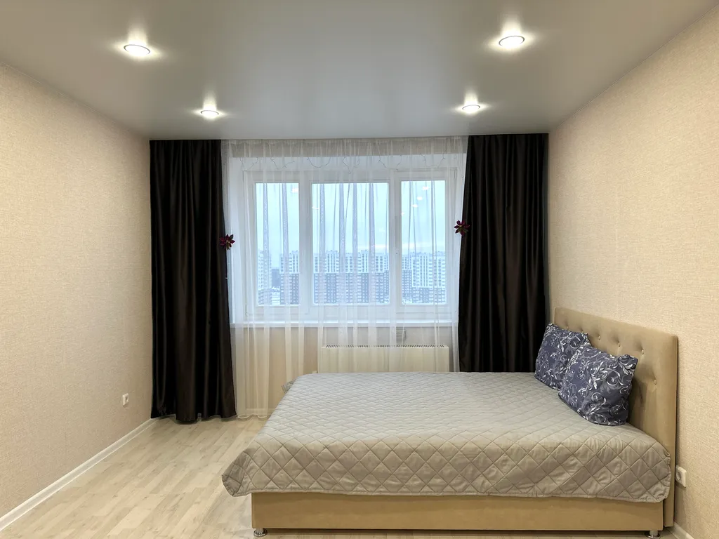 Квартира Апартаменты рядом госпиталь Мать и Дитя в новостройке — Тюмень