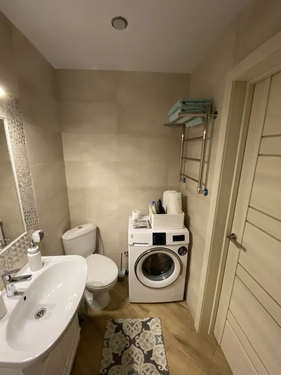 Двухуровневые апартаменты у озера и моря