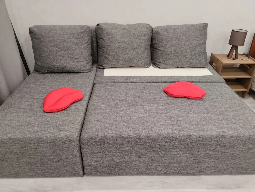 В новом доме просторная студия, до центра 5 минут